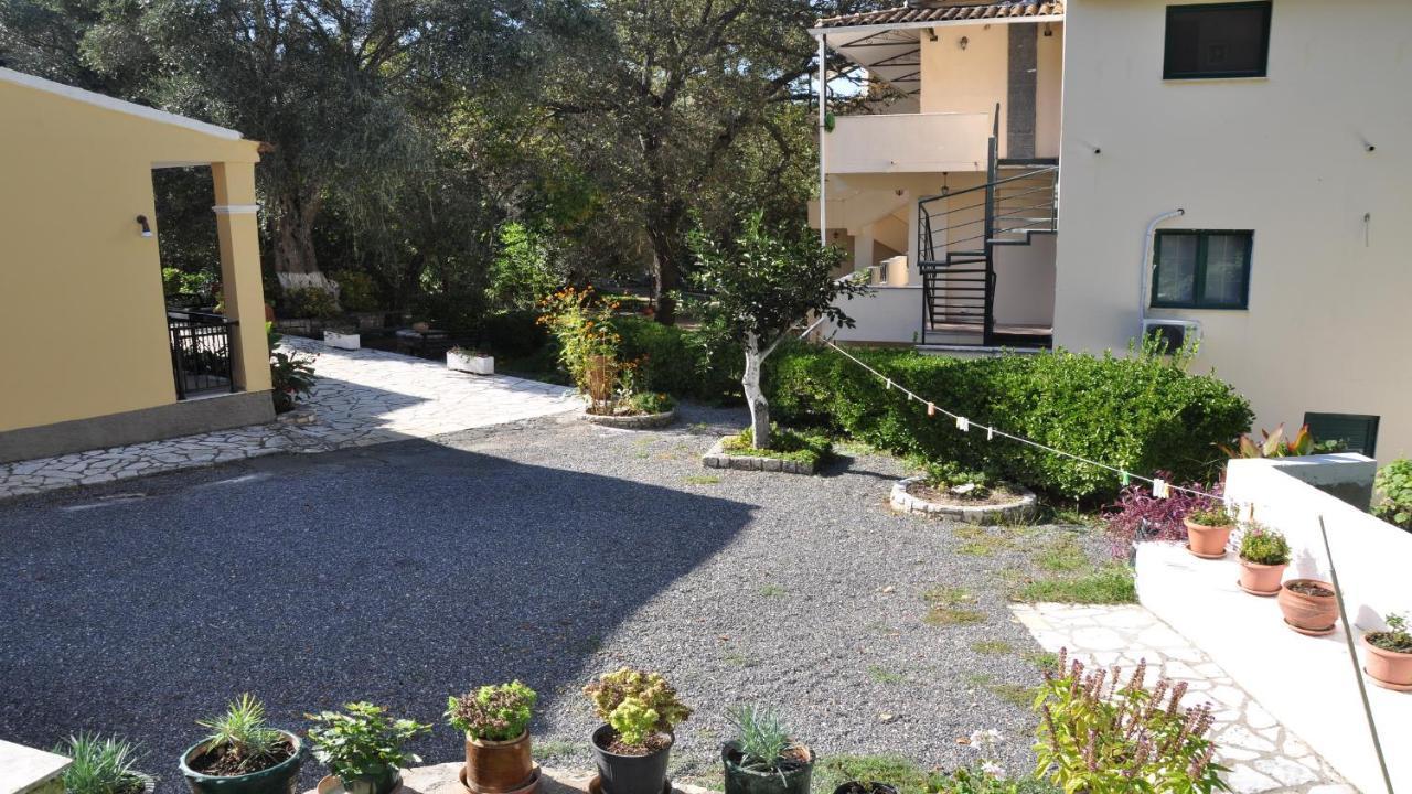 Villa Katerina Apartments Liapades Eksteriør bilde