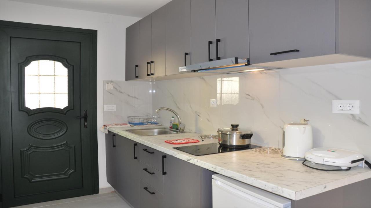 Villa Katerina Apartments Liapades Eksteriør bilde