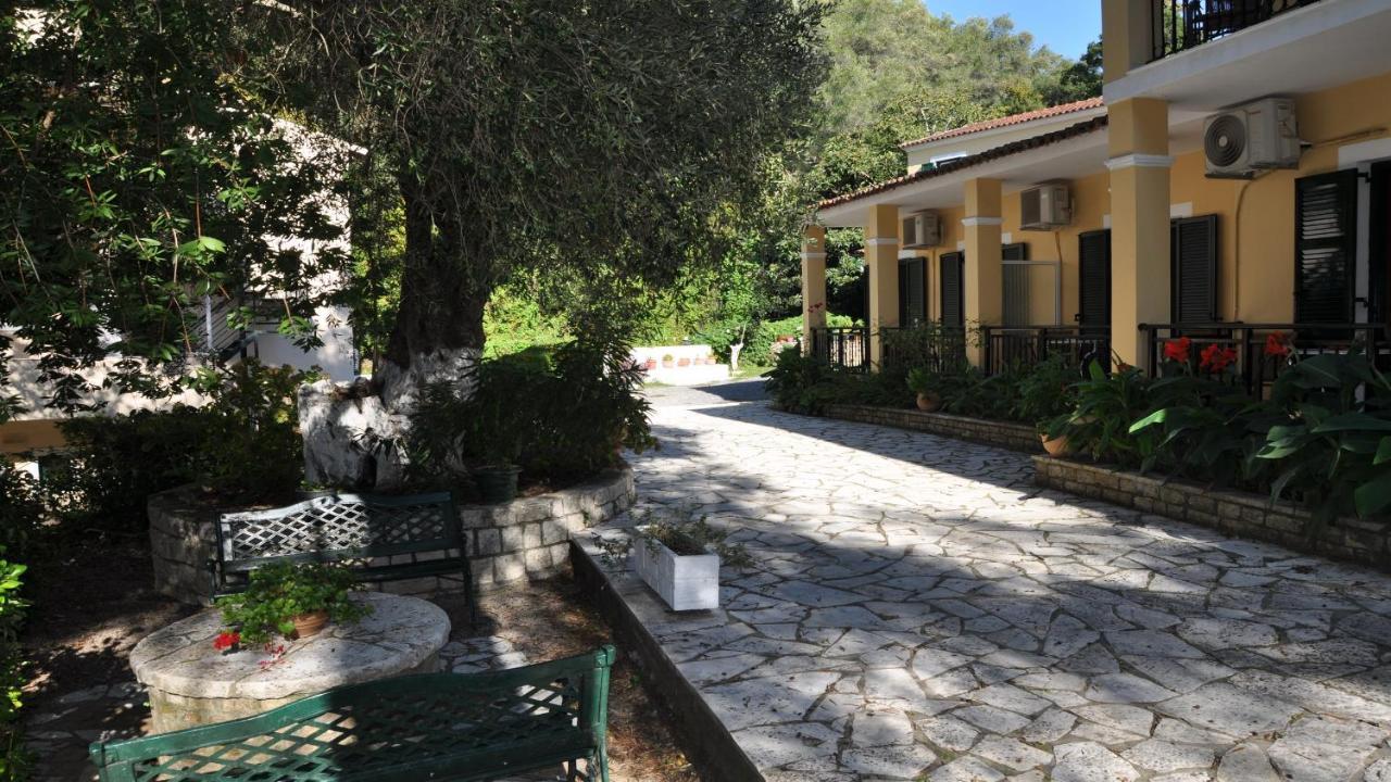 Villa Katerina Apartments Liapades Eksteriør bilde