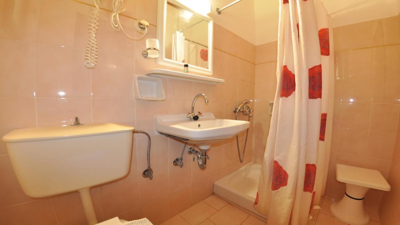 Villa Katerina Apartments Liapades Eksteriør bilde